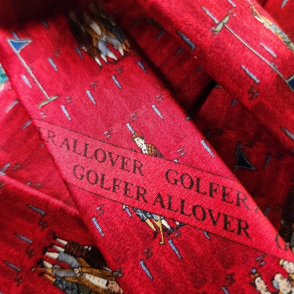 Beluga Beagle Colonial Golf All‎ Over Print Necktie Red Silk Men's Korea